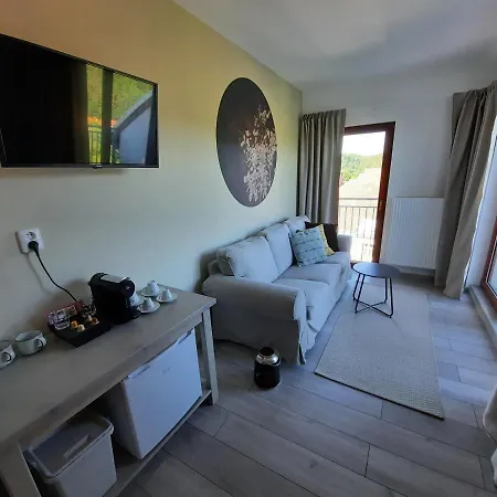 Zahrada Nad Rekou, Restaurace A Kavarna - Parkovani Gratis Гостевой дом 4*