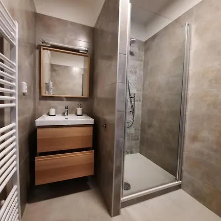 Zahrada Nad Rekou, Restaurace A Kavarna - Parkovani Gratis Guest house