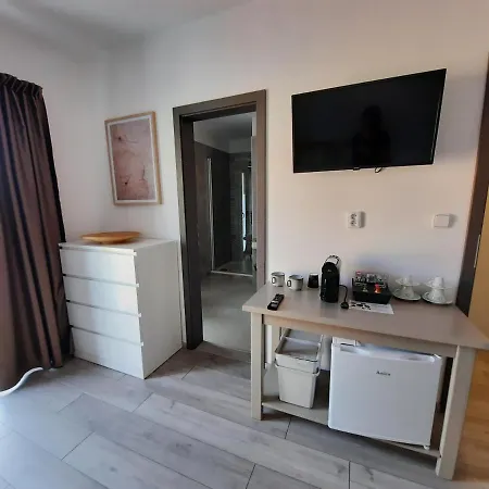 Zahrada Nad Rekou, Restaurace A Kavarna - Parkovani Gratis