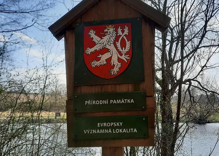 Gæstehus Zahrada Nad Rekou, Restaurace A Kavarna - Parkovani Gratis