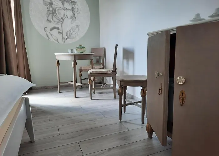 Gæstehus Zahrada Nad Rekou, Restaurace A Kavarna - Parkovani Gratis 4*